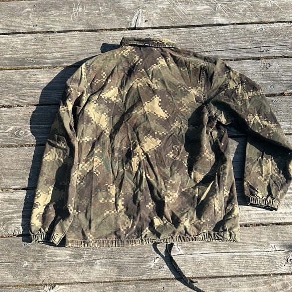 Vans Digital Pixel Camo pattern snap button Jacket Army Green Size Small - Picture 8 of 10
